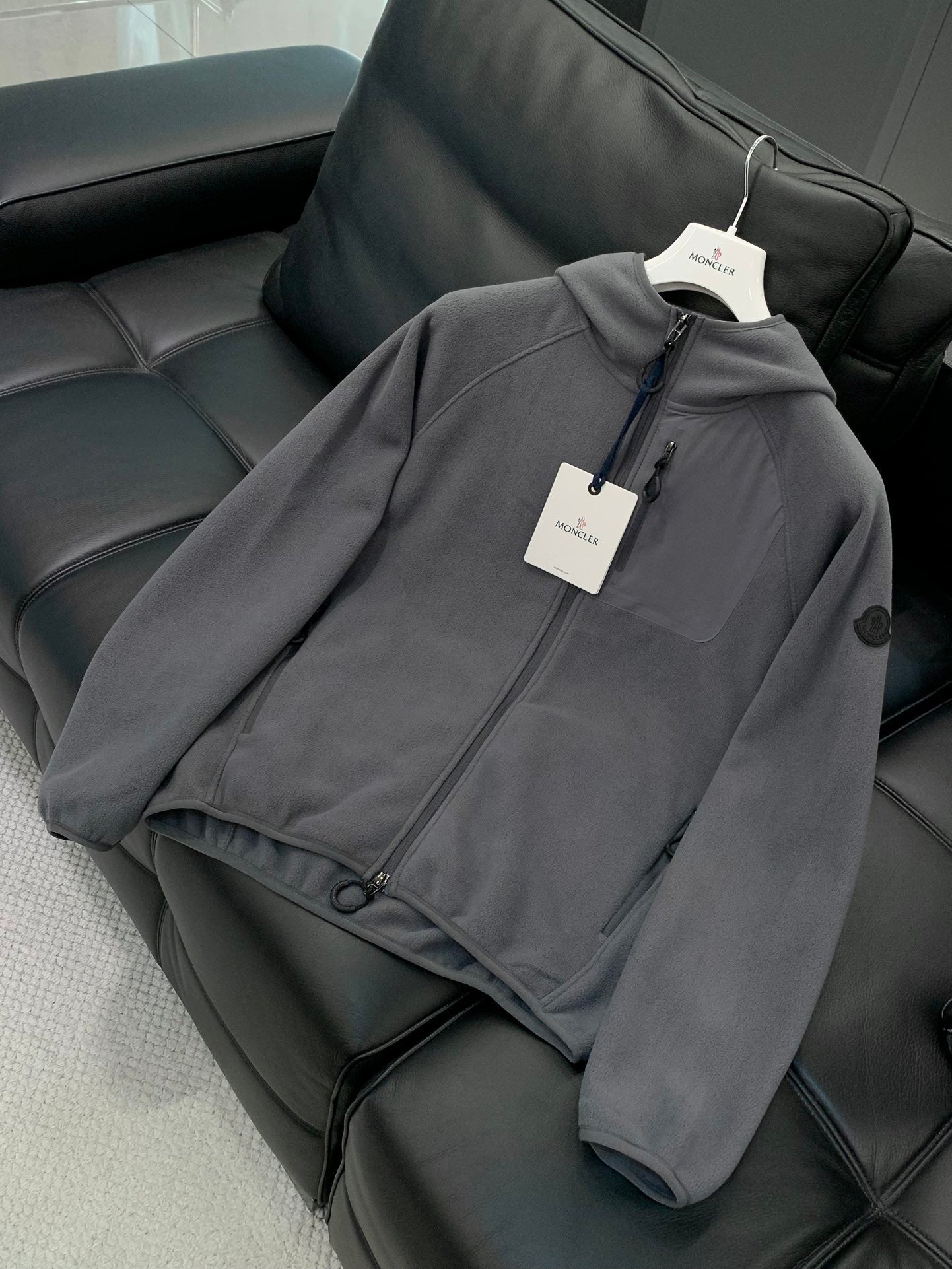 MONCLER 25S HOODED SWEATSHIRT 445