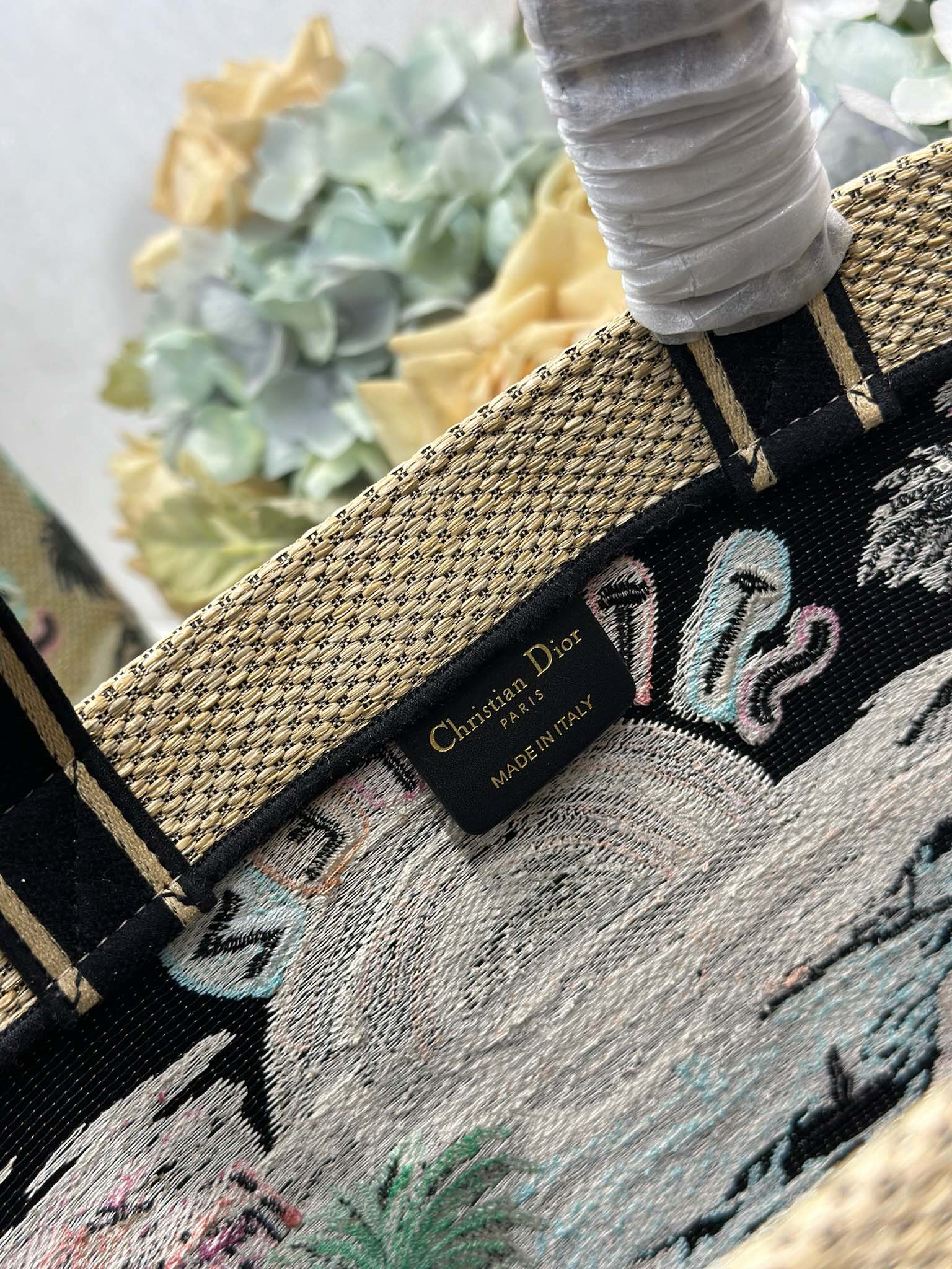 DIOR 26S BOOK TOTE BAG 25 IN MUTICOLOR RAFFIA