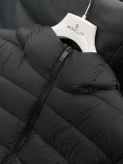 MONCLER 25S DOWN JACKET 300