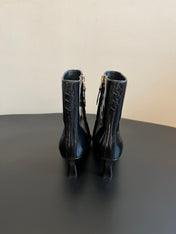 BOTTEGA VENETA 26S POINTED-TOE BOOTS 50 MM IN BLACK CALFSKIN