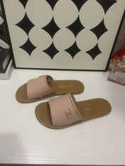 CHANEL 26S SANDALS IN TAUPE PINK CALFSKIN GOLD-TONE CHAIN DETAIL