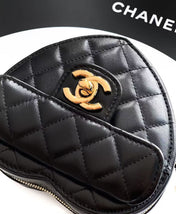 CC HEART QUILTED SHOULDER BAG 13 IN BLACK CALFSKIN TP3