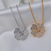 HAPPY PEDANT DIAMOND NECKLACE