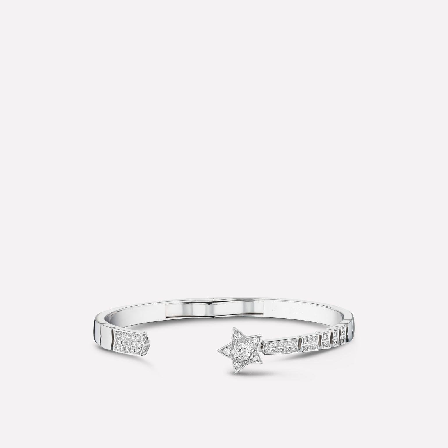 chanel-comete-chevron-bracelet-18k-white-gold-diamonds-j11491_73dfc959-a9a6-4b16-bdf0-a2af6ca3d61d.jpg