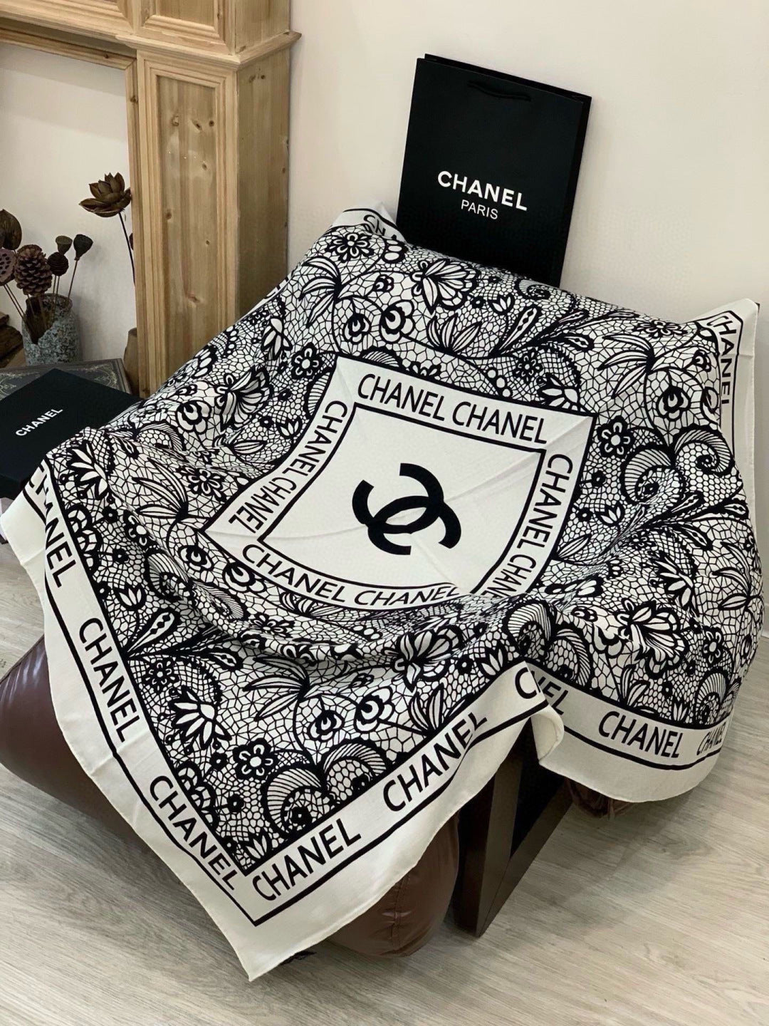 CHANEL 26S SCARF 135 IN CASHMERE AND SILK 306134