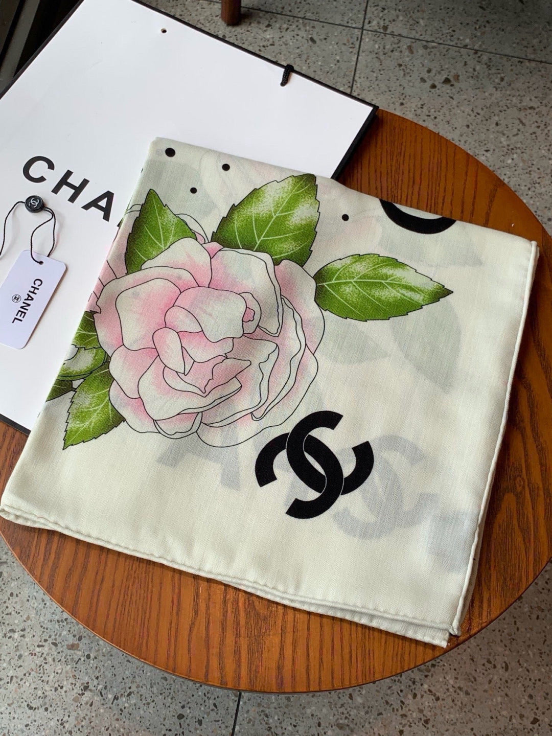 CHANEL 26S SCARF 140 IN CASHMERE AND SILK 309337