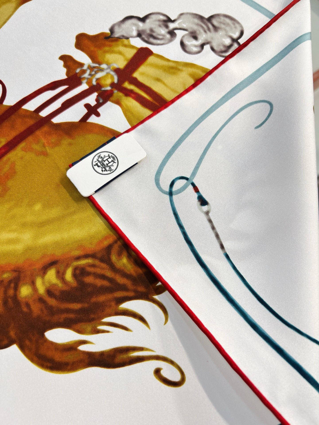 HERMES 26S PRINTED SQUARE SCARF 88 IN SILK 309922