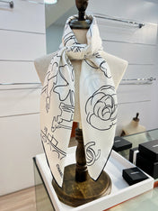 CHANEL 26S SCARF 90 IN SILK 309928