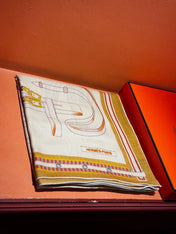 HERMES 26S PRINTED SQUARE SCARF 140 IN SILK 311955
