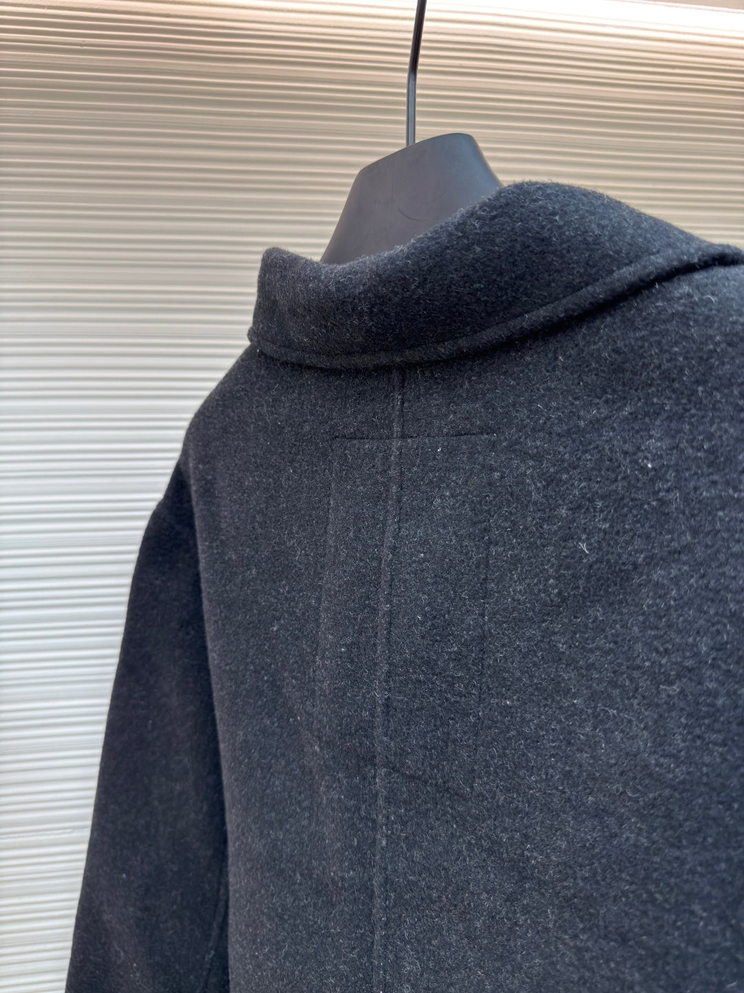 BURBERRY 26S WOOL COAT 431