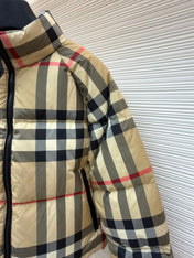 BURBERRY 25S DOWN JACKET 568517