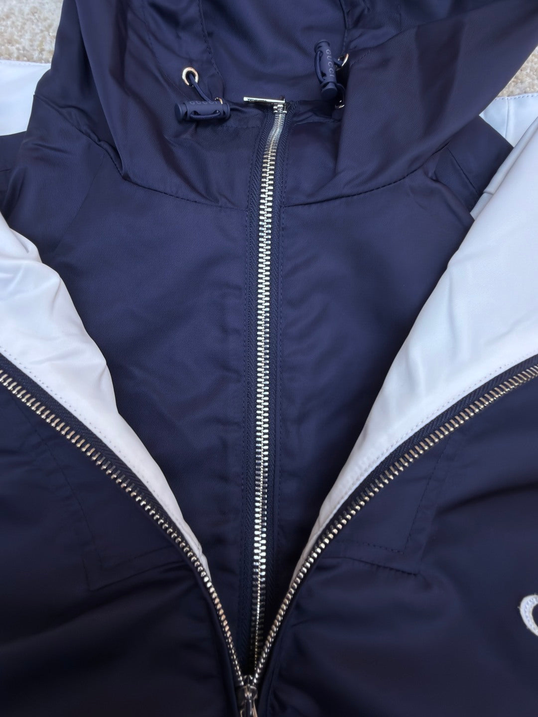 GUCCI 26S HOODED ZIP-UP JACKET 551