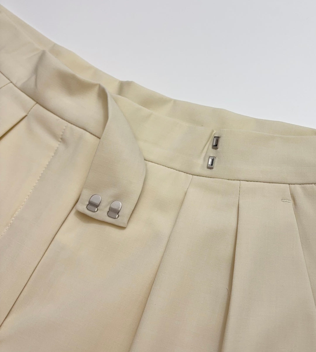 MAXMARA 26S SHORTS 259