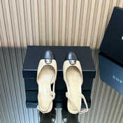 CHANEL 25S SLINGBACK FLATS IN BEIGE CALFSKIN GOLD HARDWARE