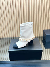 CHANEL 25S LOW BOOTS 65MM IN WHITE CALFSKIN GOLD HARDWRE