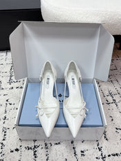PRADA 26S POINTED-TOE HIGH HEELS 75MM IN WHITE CALFSKIN WITH BOW