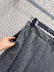 PRADA 25S LONG PLEATED SKIRT 212