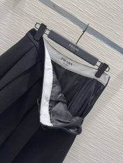 PRADA 25S LONG PLEATED SKIRT 211
