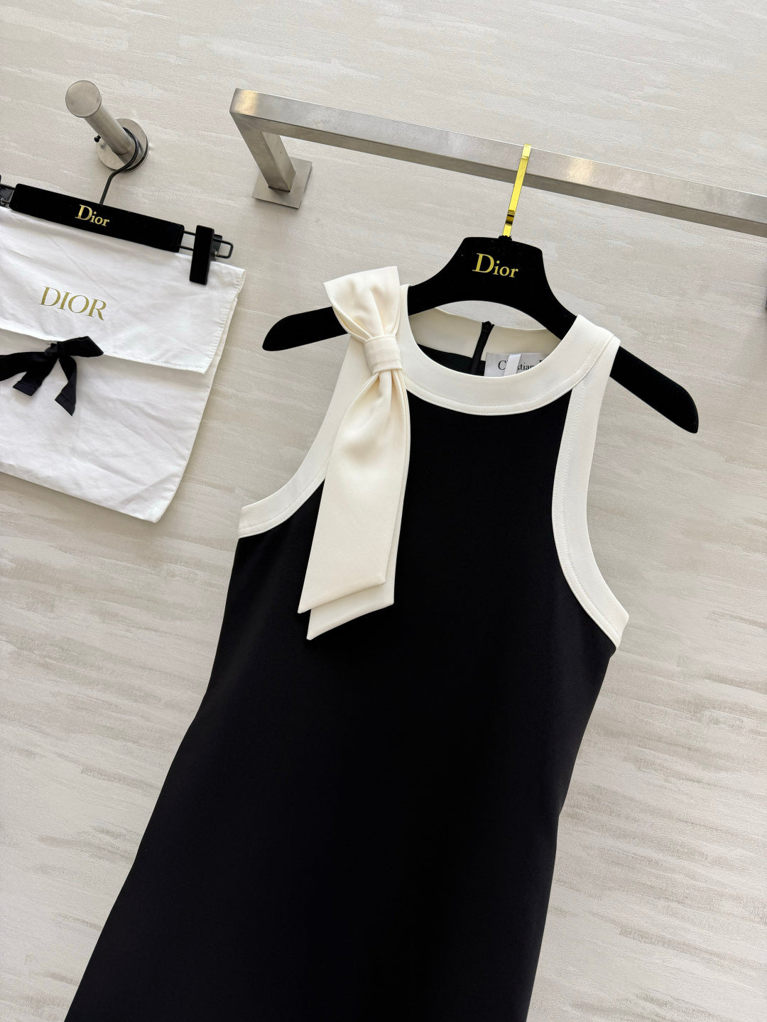 DIOR 26S SLEEVELESS A-LINE DRESS WITH BOW 1399
