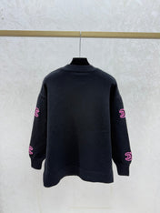 CHANEL 25S LONG-SLEEVE ROUND-NECK SWEATER 527