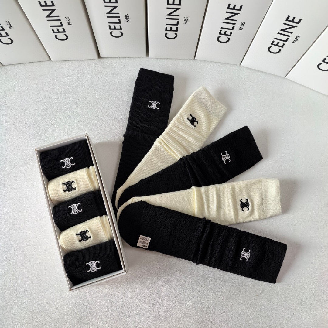 CELINE 26S CREW SOCKS 546750 (1 BOX)