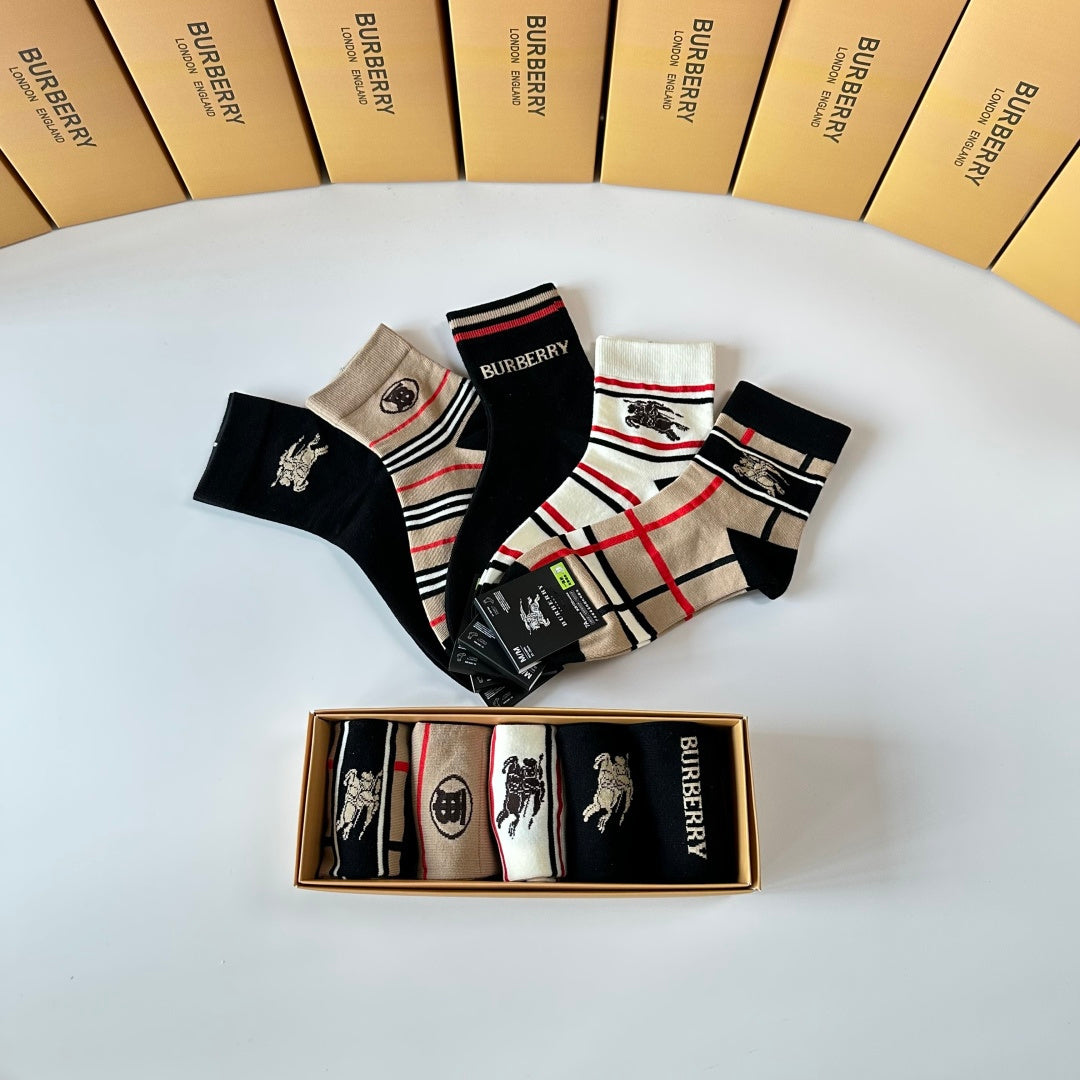 BURBERRY 26S ANKLE SOCKS 238698 (1 BOX)