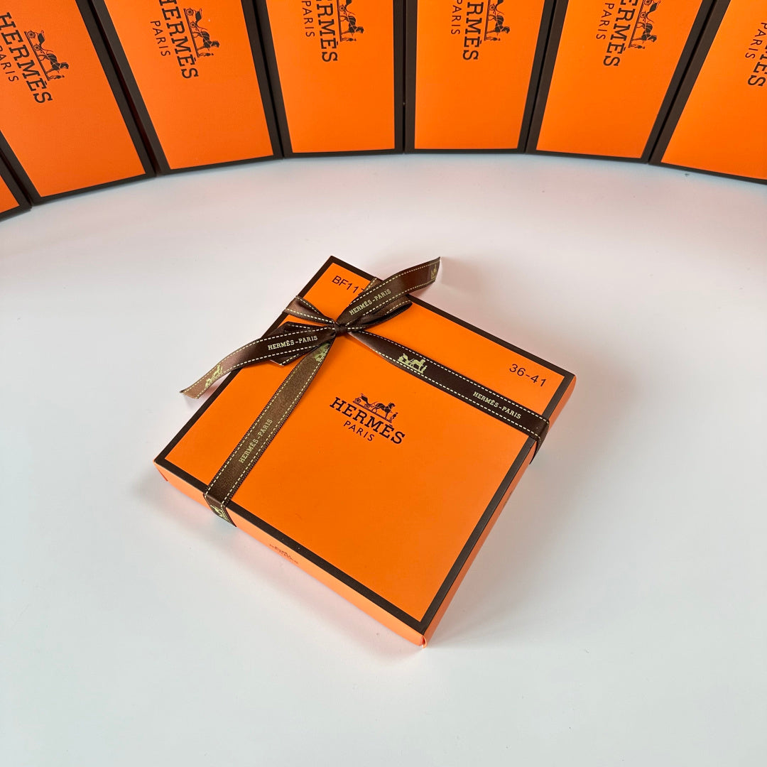 HERMES 26S CREW SOCKS 273918 (1 BOX)