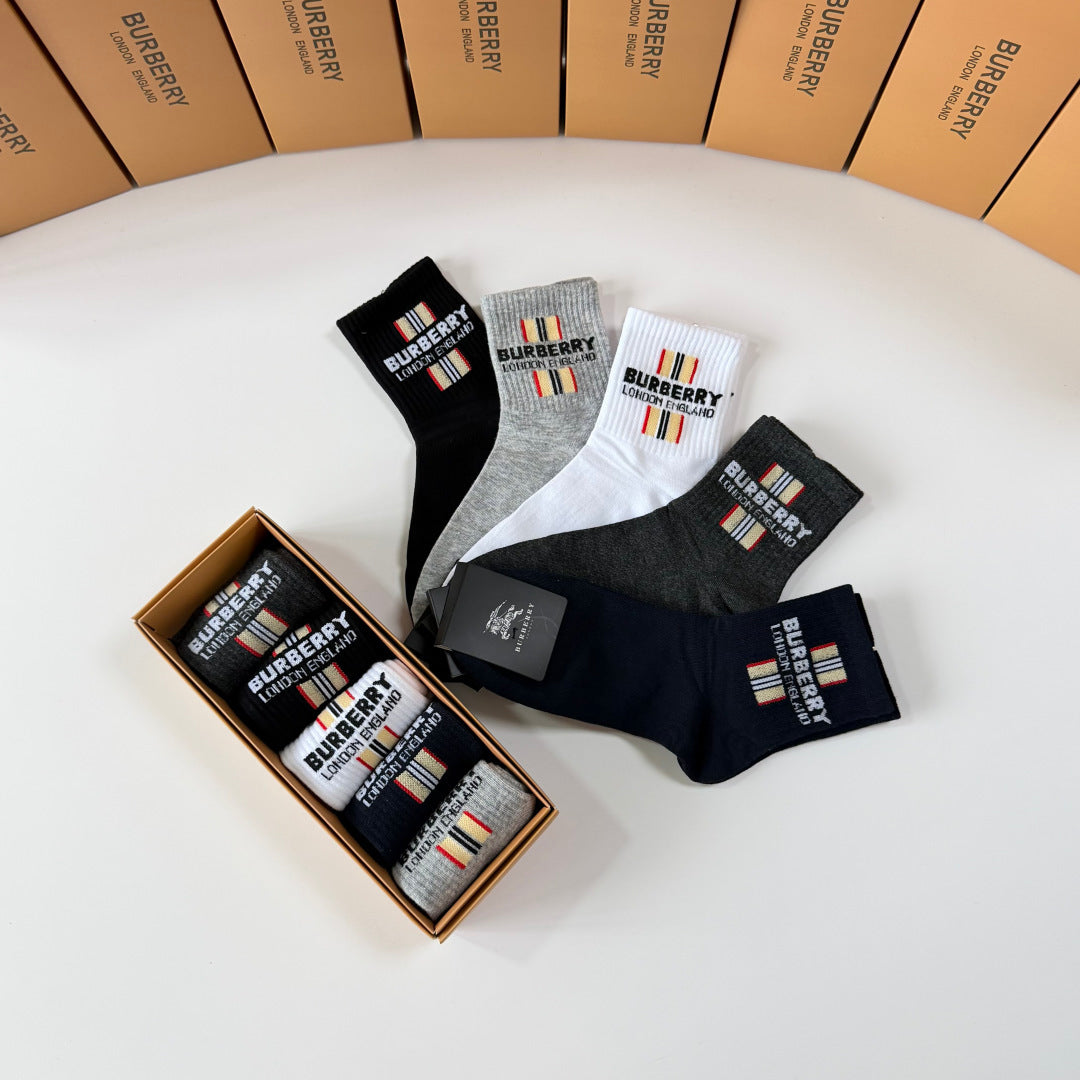BURBERRY 26S ANKLE SOCKS 282300 (1 BOX)