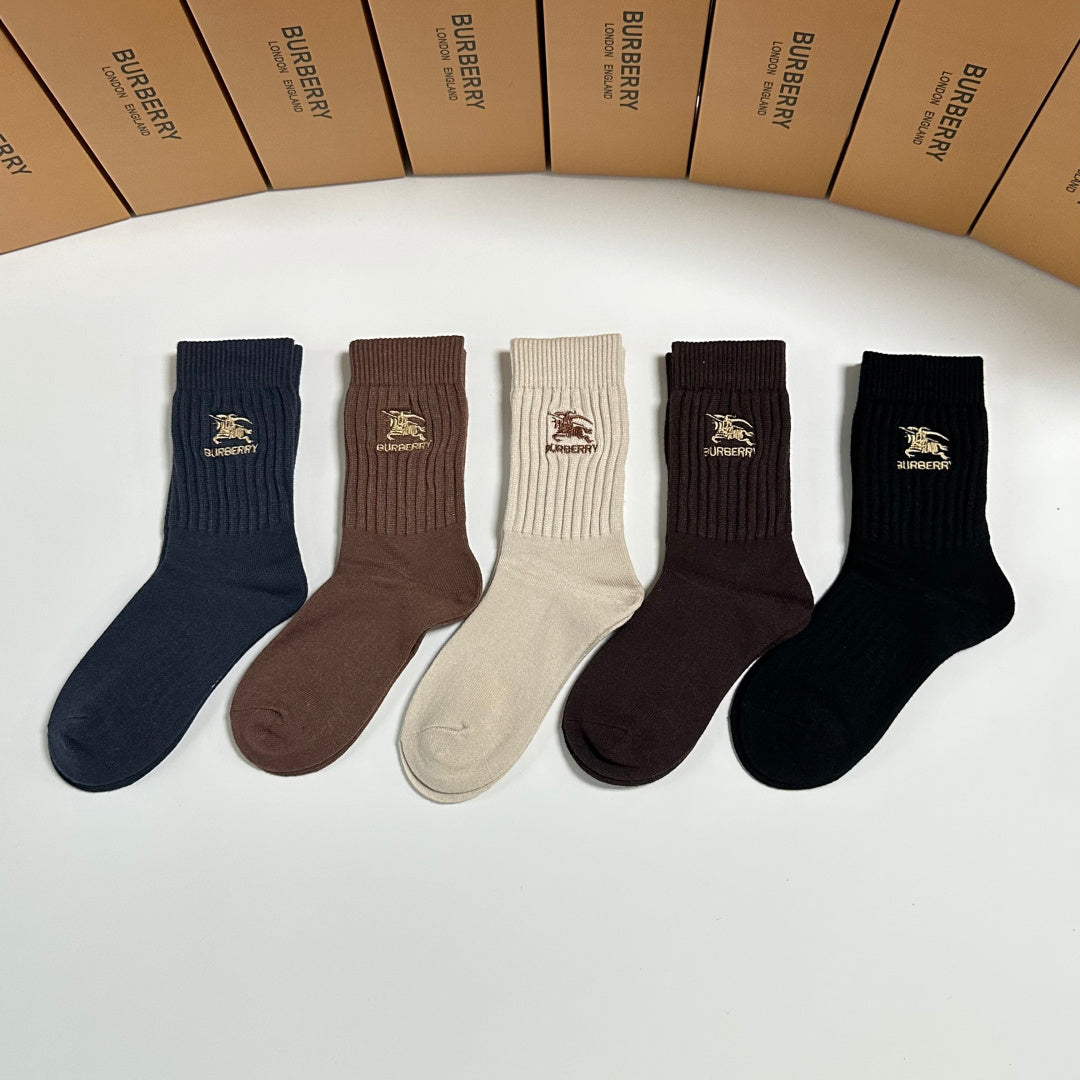 BURBERRY 26S CREW SOCKS 282310 (1 BOX)