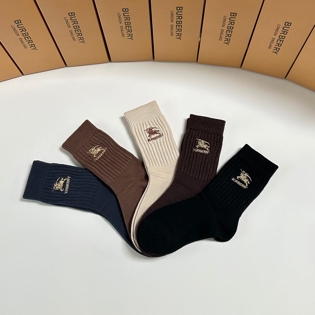 BURBERRY 26S CREW SOCKS 282310 (1 BOX)