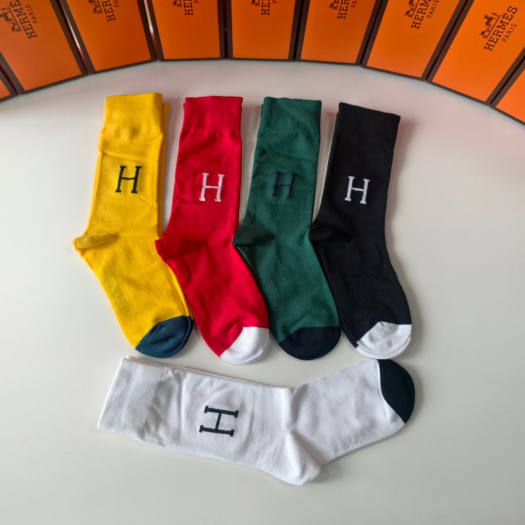 HERMES 26S CREW SOCKS 382074 (1 BOX)