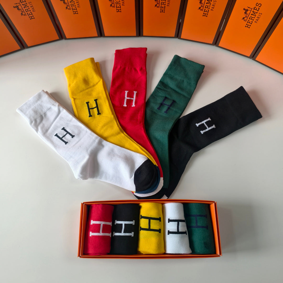 HERMES 26S CREW SOCKS 382074 (1 BOX)