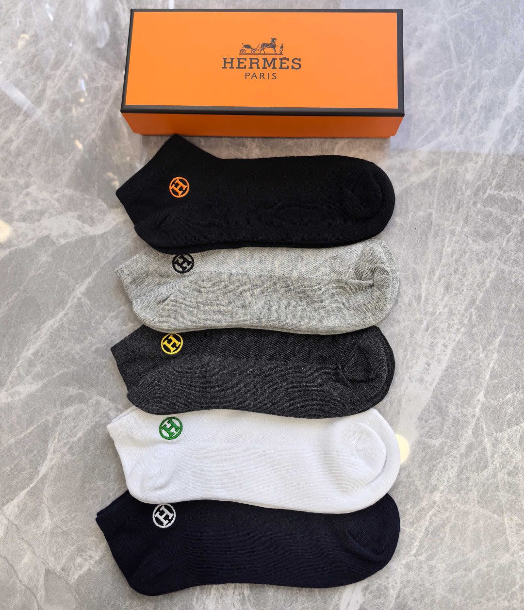 HERMES 26S ANKLE SOCKS 395230 (1 BOX)