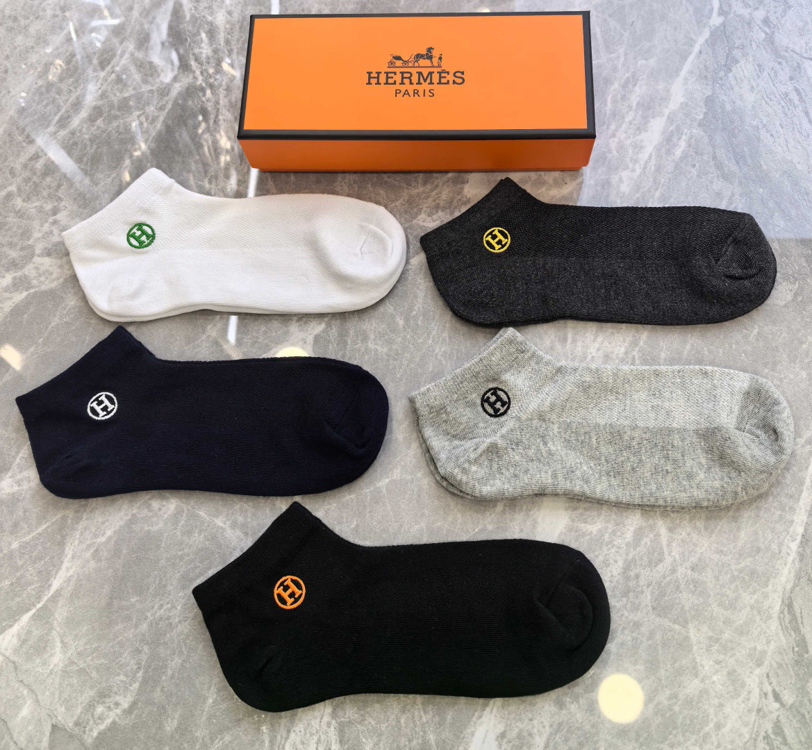 HERMES 26S ANKLE SOCKS 395230 (1 BOX)