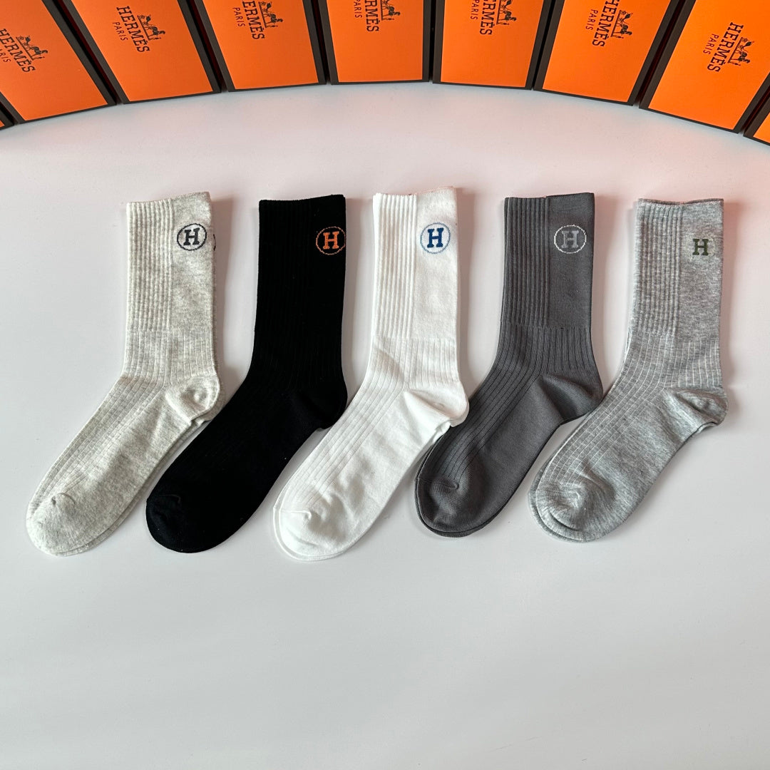 HERMES 26S CREW SOCKS 400157 (1 BOX)