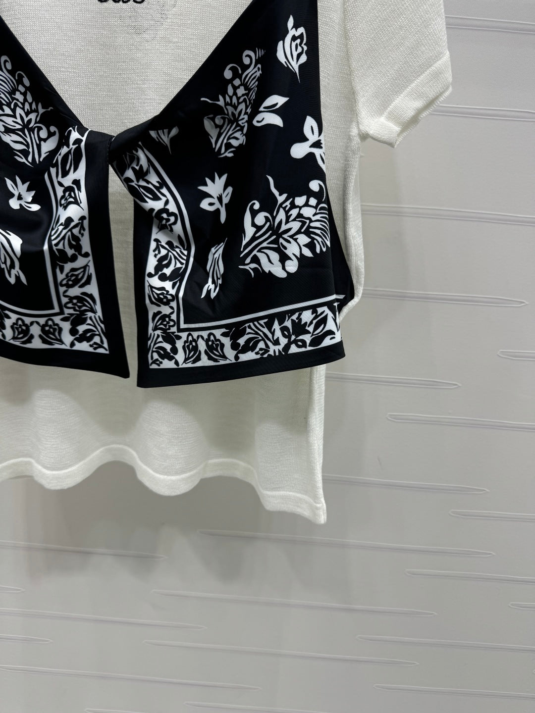LOEWE TWO PIECE TOP WHITE AND BLACK 274903