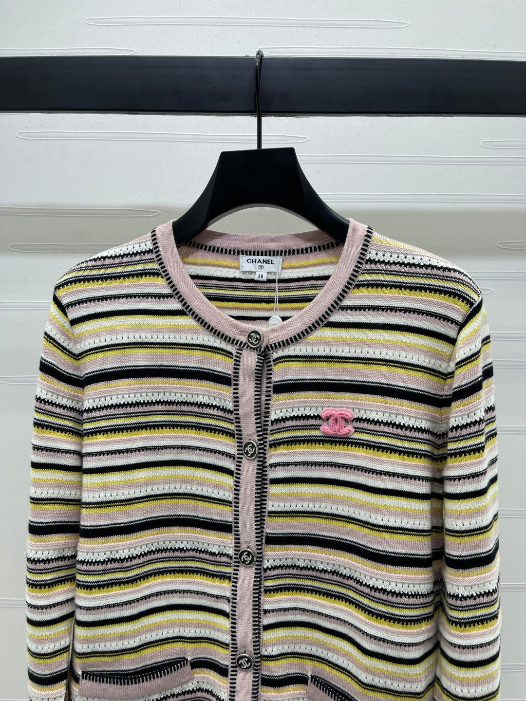 CHANEL 25S CARDIGAN STYLE 196