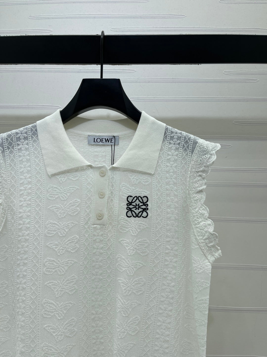 LOEWE 26S RUFFLE-SLEEVE KNIT POLO SHIRT 577
