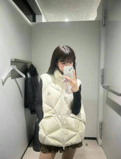 MONCLER 25S SLEEVELESS JACKET 462