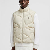 MONCLER 25S SLEEVELESS JACKET 462