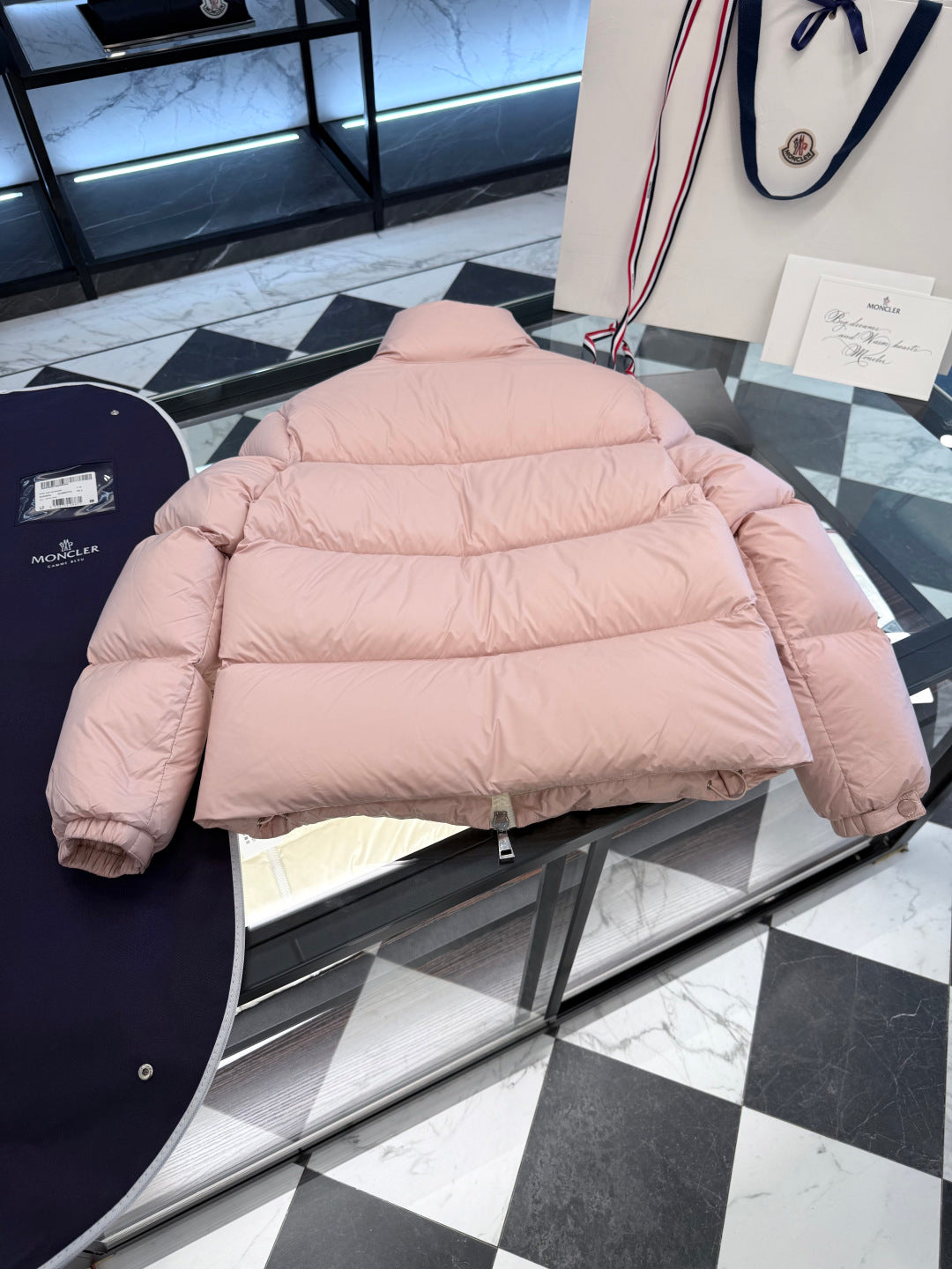 MONCLER 25S GOOSE DOWN JACKET 475