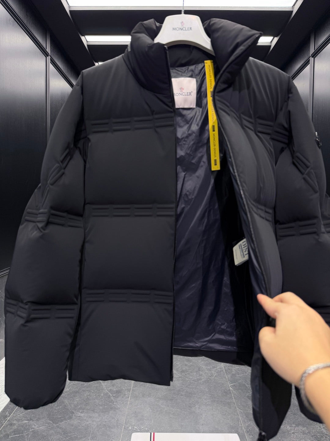 MONCLER 25S PREMIUM DOWN JACKET 448