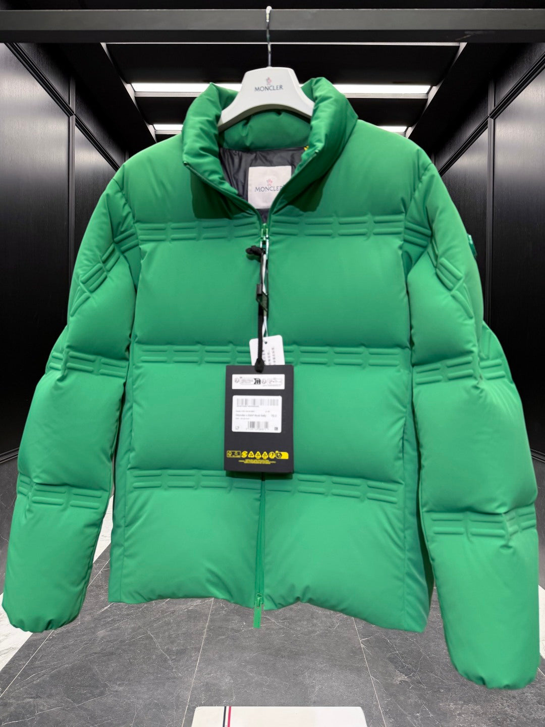 MONCLER 25S PREMIUM DOWN JACKET 447