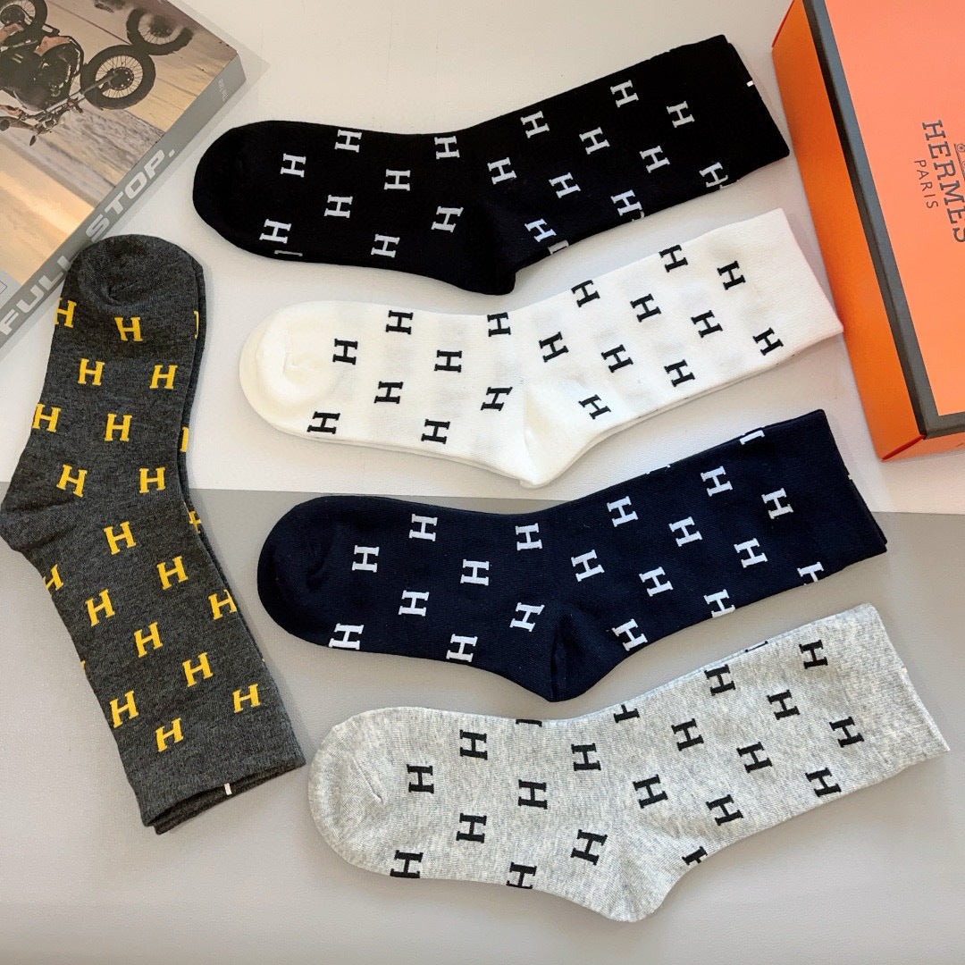 HERMES 26S CREW SOCKS 558896 (1 BOX)