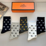 HERMES 26S CREW SOCKS 558896 (1 BOX)
