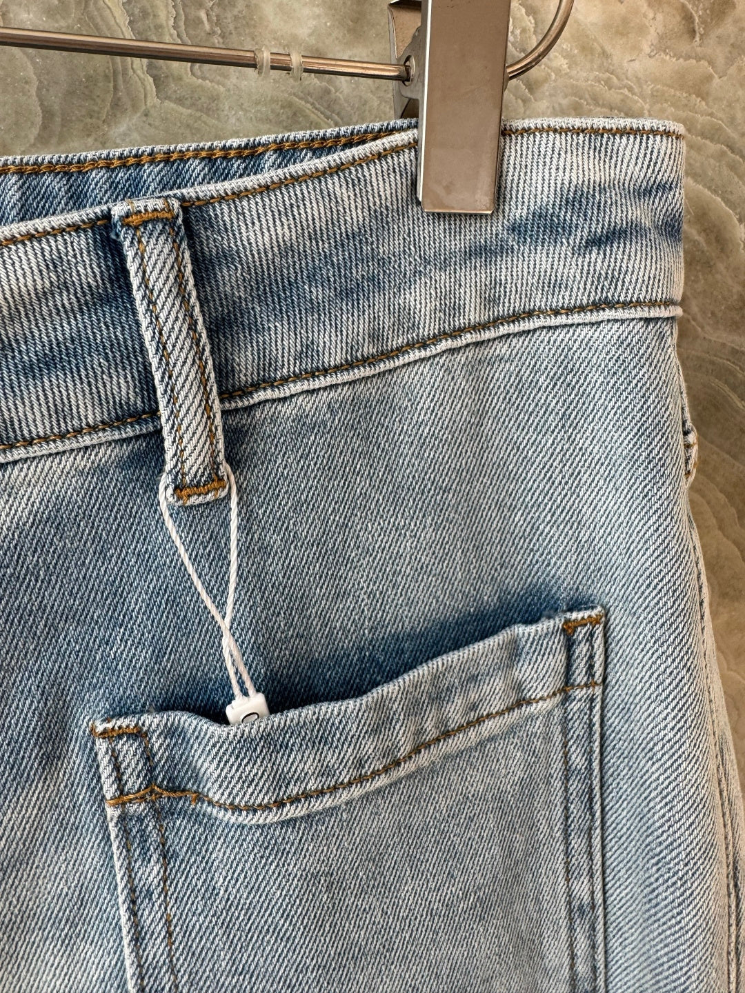 VALENTINO 26S HIGH-WAIST WIDE-LEG JEANS 457