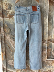 VALENTINO 26S HIGH-WAIST WIDE-LEG JEANS 457