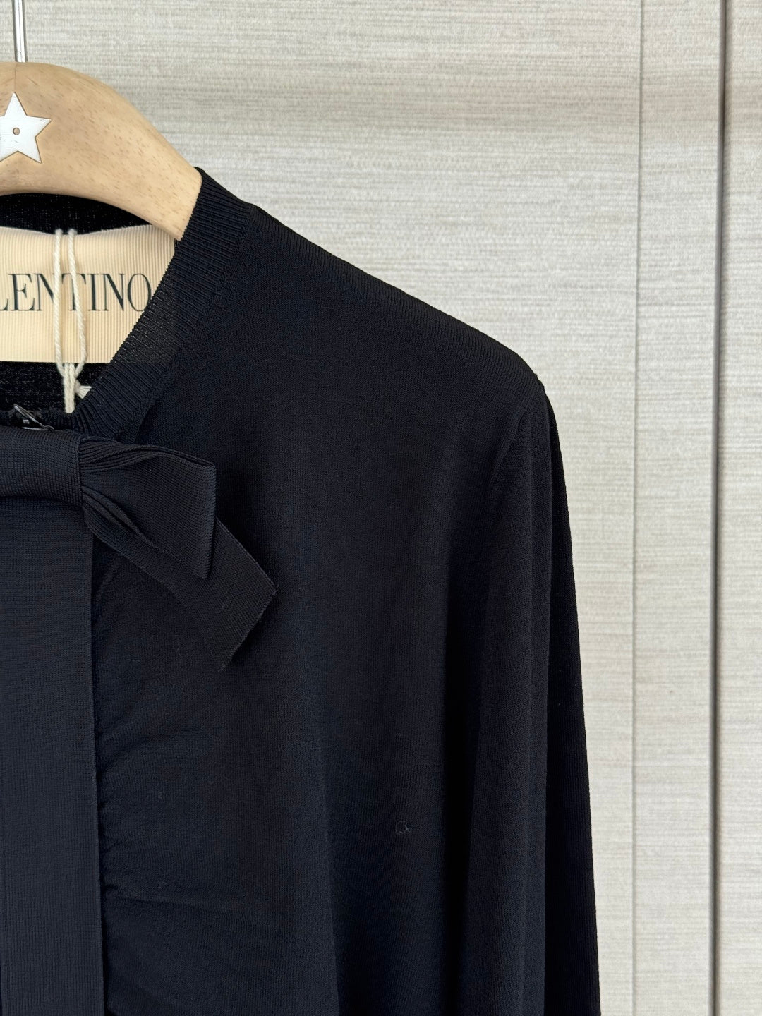 VALENTINO 26S BOW-DETAIL LONG-SLEEVE TOP 370