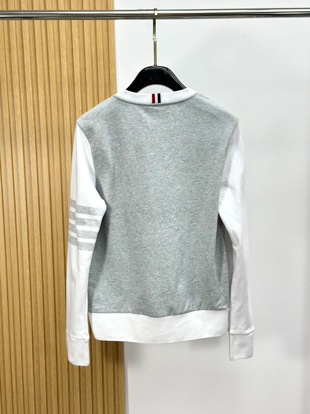 THOM 26S ROUND-NECK KNIT SWEATER 343