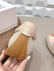 LOEWE 26S FLOW RUNNER SNEAKER IN LIGHT BEIGE SUEDE AND CALFSKIN